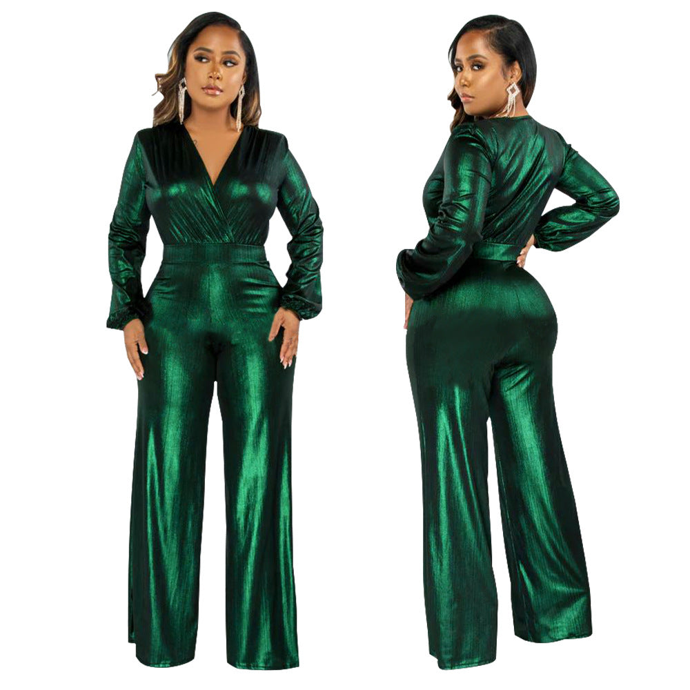 V-neck long sleeved jumpsuit