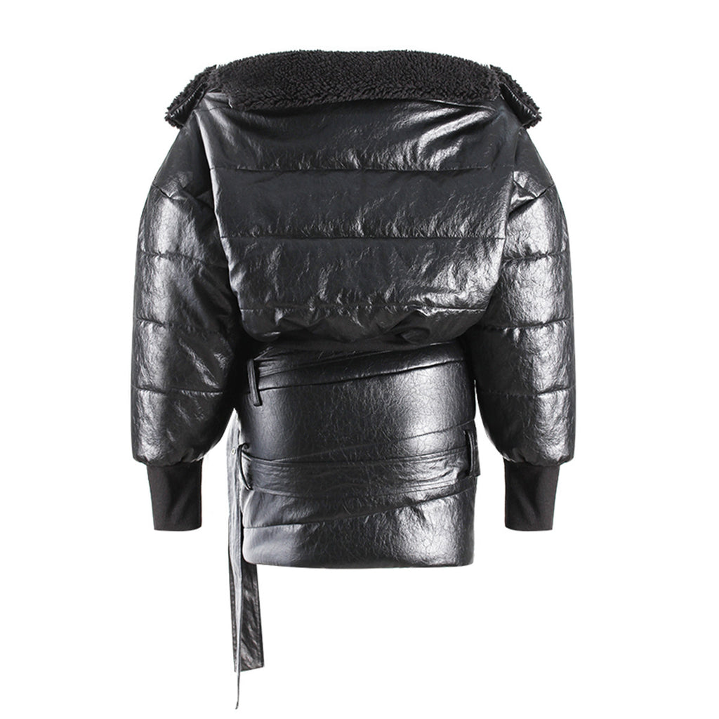 Small niche short bread jacket with multiple wearing styles and plush cotton jacket with large collar design