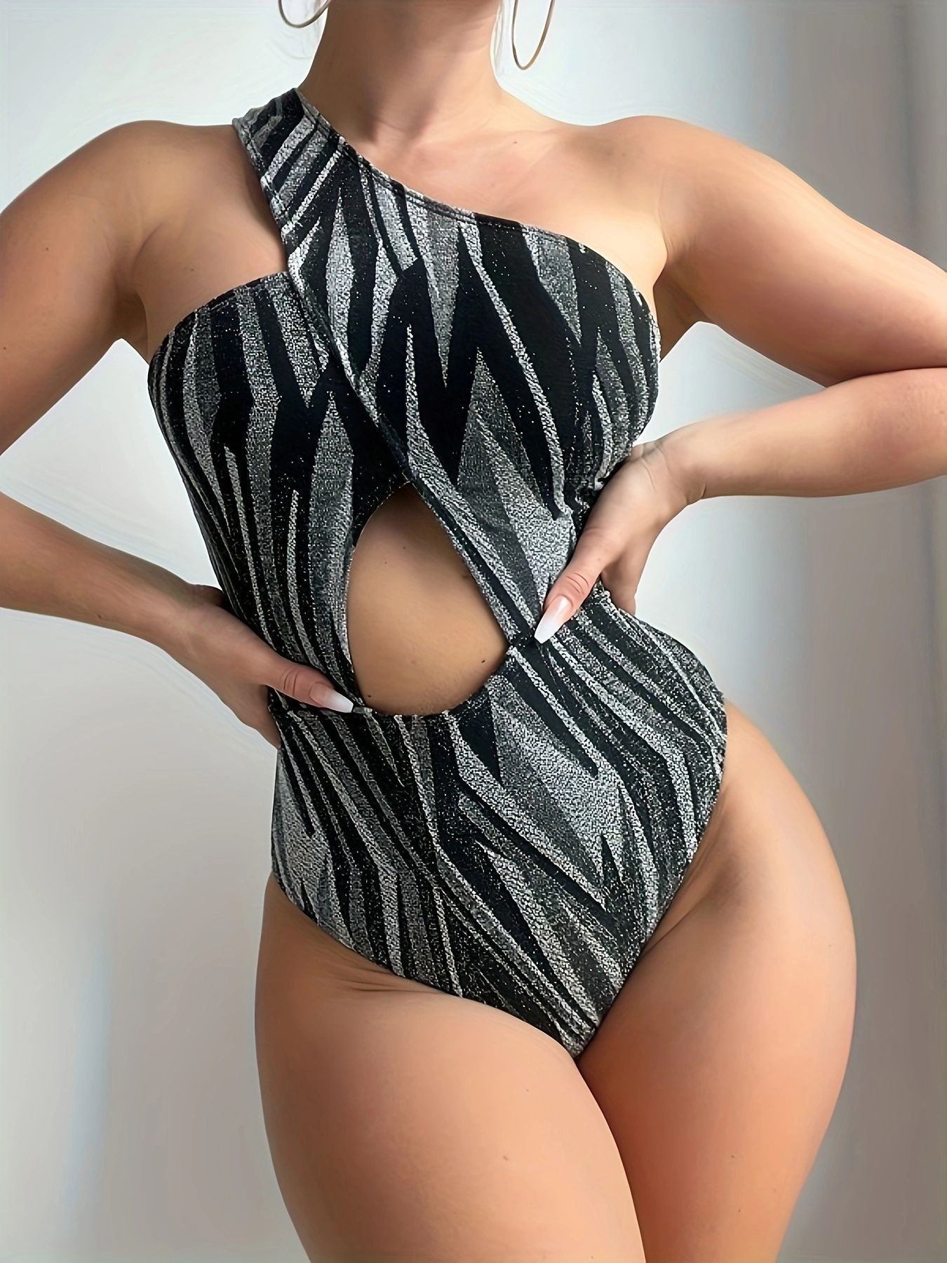 Hollow out one shoulder one-piece swimsuit