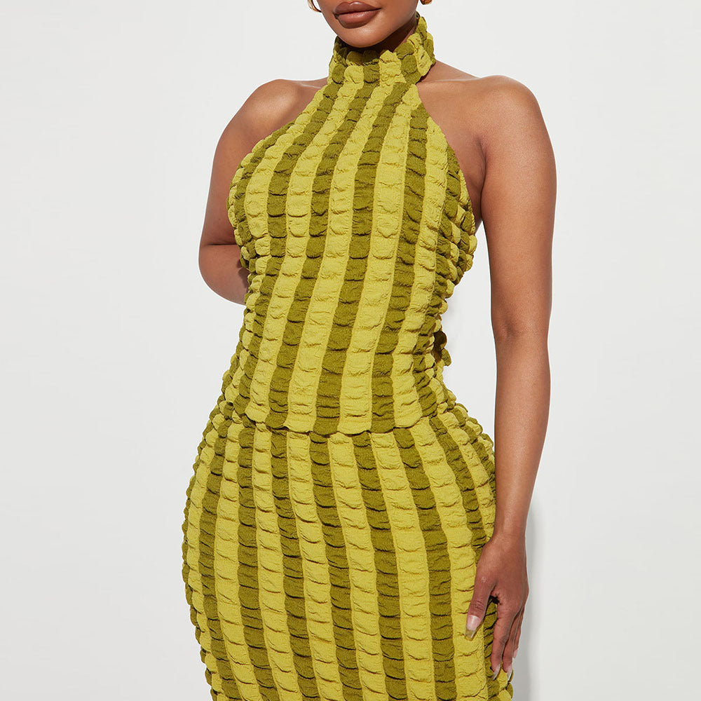 Open navel and back hanging neck skirt set for women