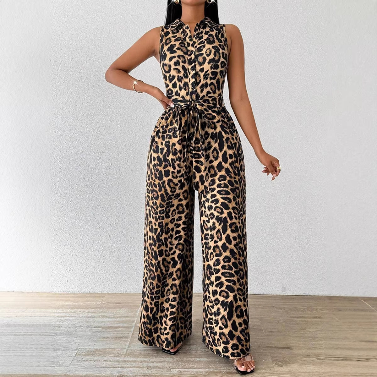 Sleeveless leopard print jumpsuit