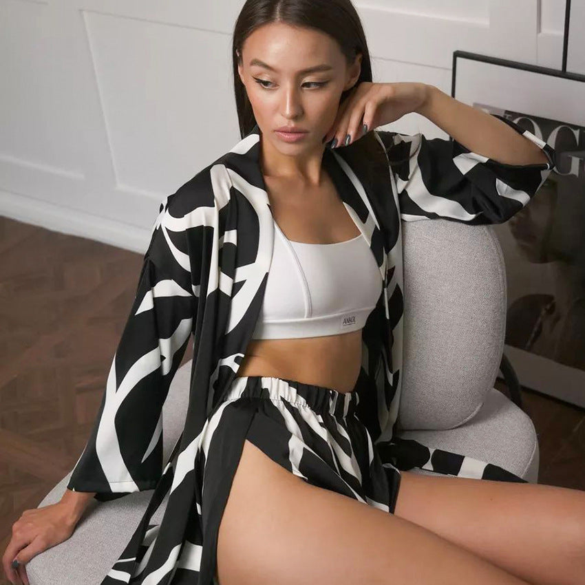 Ladies' Silk-Like Printed Loose Ice Silk Sleepwear Set with Open Front Long Sleeve and Slit Shorts