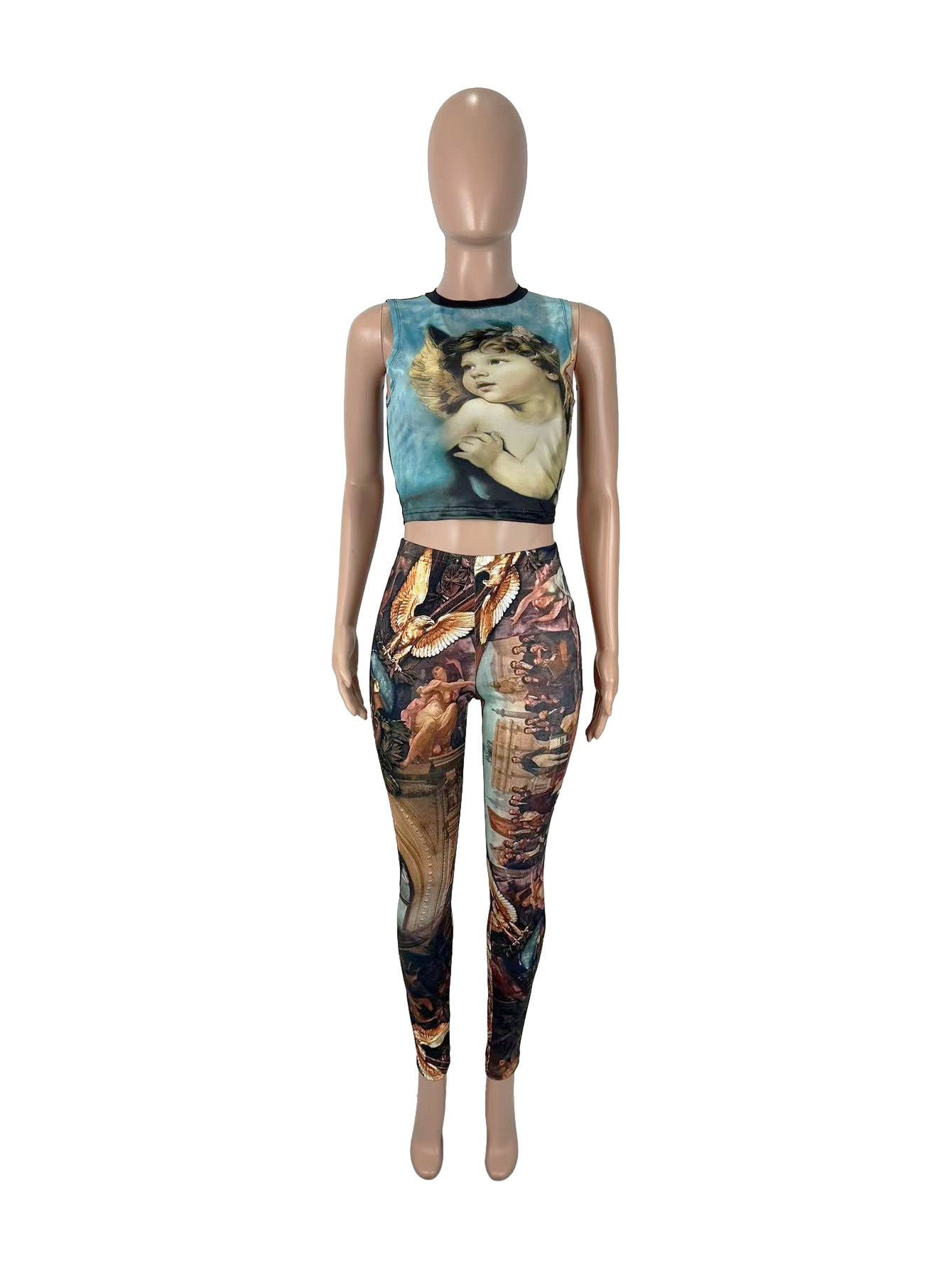 Sleeveless Crop Top with Printed Design and Fitted Long Pants Set