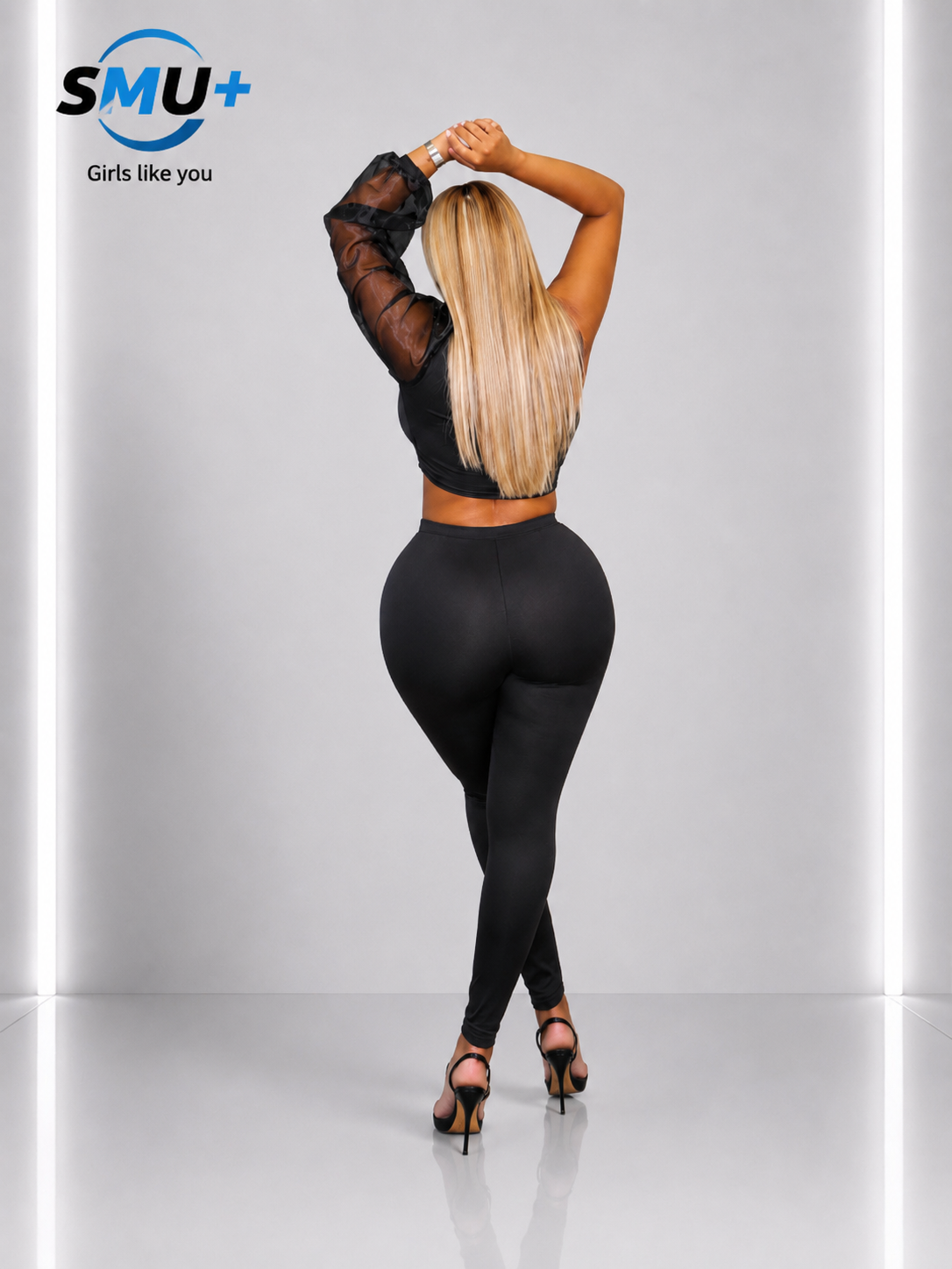 Women's hollowed out pants set