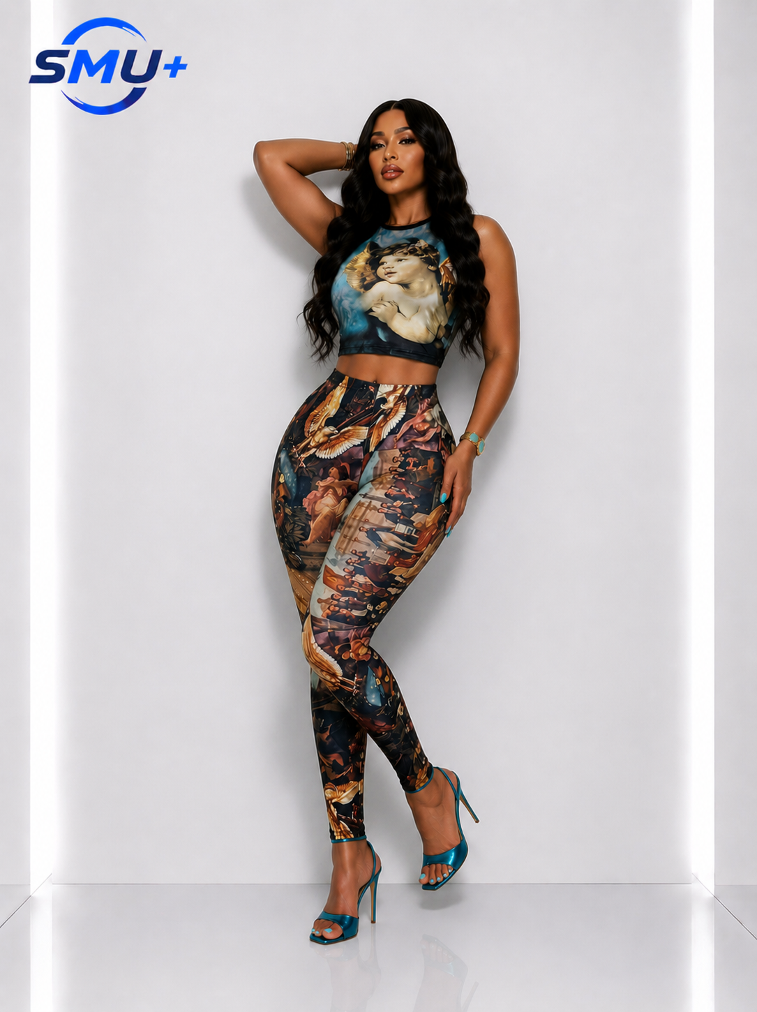 Sleeveless Crop Top with Printed Design and Fitted Long Pants Set